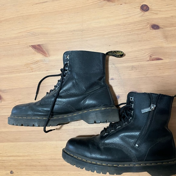 Dr. Martens 1460 Pascal boot - Picture 4 of 11